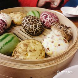 武漢江南別院野生湖魚館大學園路店 五彩包口味測評與實拍圖鑒